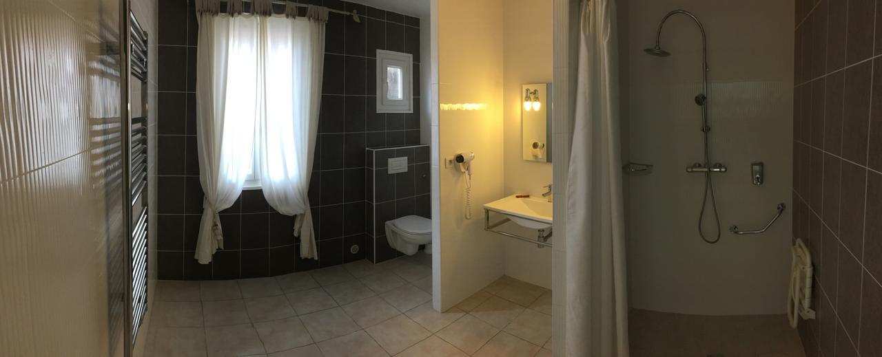 Hotel Les Arbousiers Calvi  Exterior photo